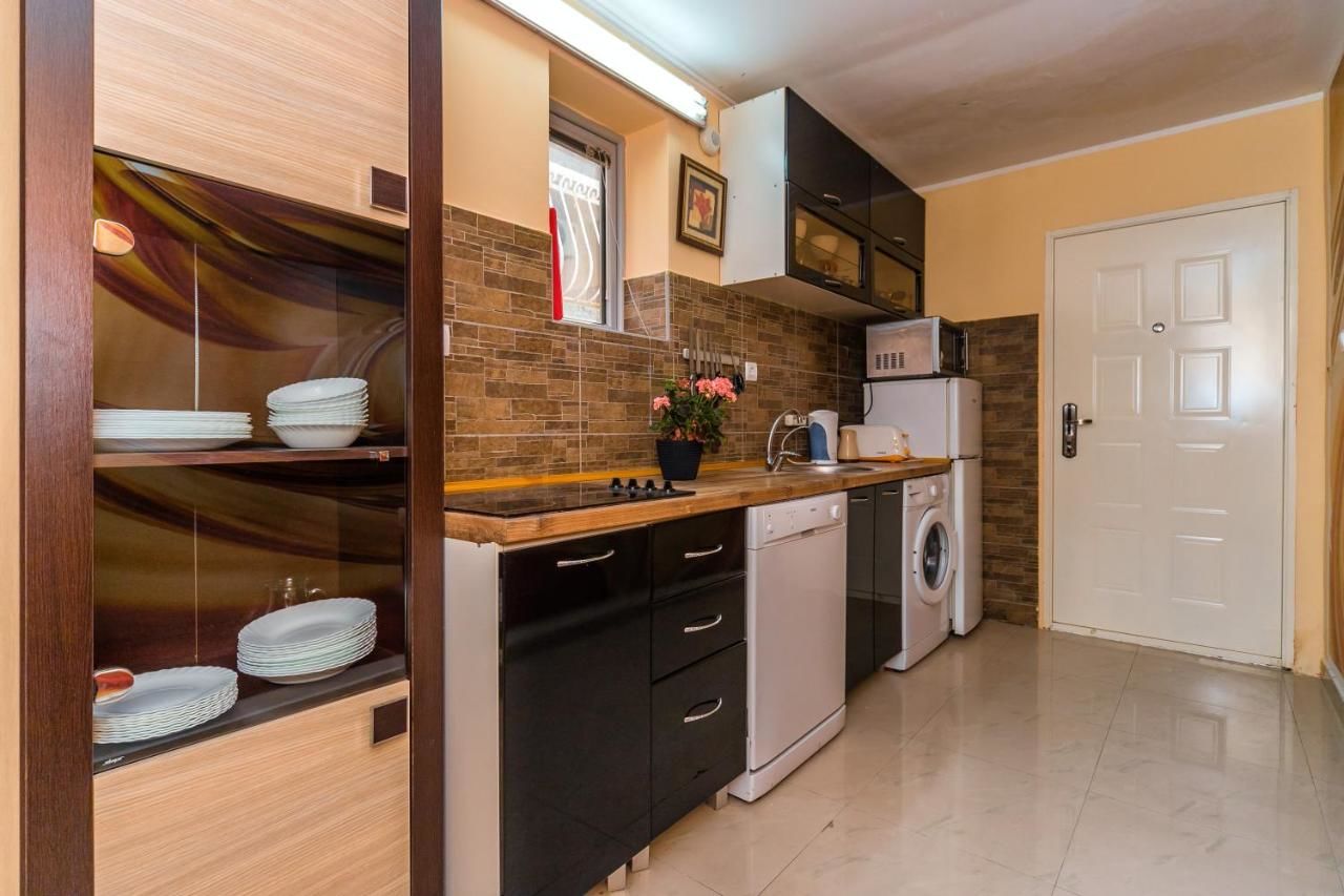 Апартаменты Blue sea apartments by ArniCare Рафаиловичи