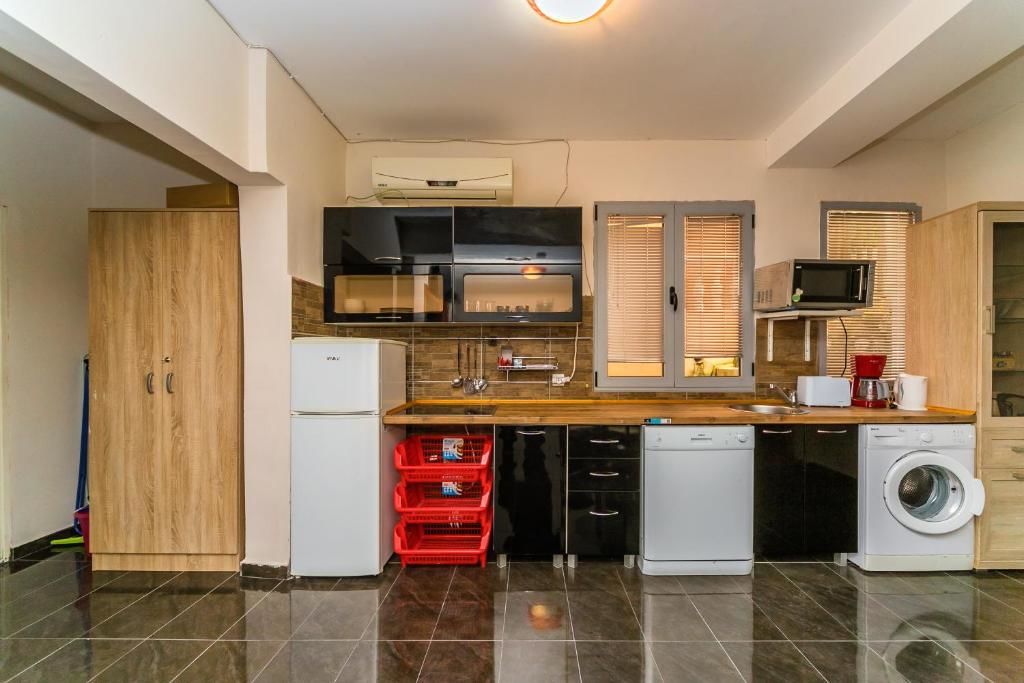 Апартаменты Blue sea apartments by ArniCare Рафаиловичи