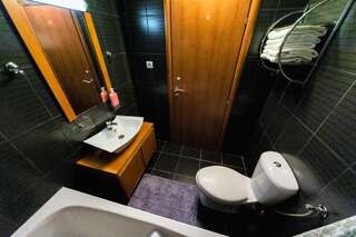 Апартаменты Blue sea apartments by ArniCare Рафаиловичи Апартаменты с балконом-17