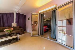 Апартаменты Blue sea apartments by ArniCare Рафаиловичи Апартаменты с видом на море-4