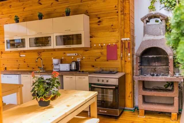 Апартаменты Blue sea apartments by ArniCare Рафаиловичи-25